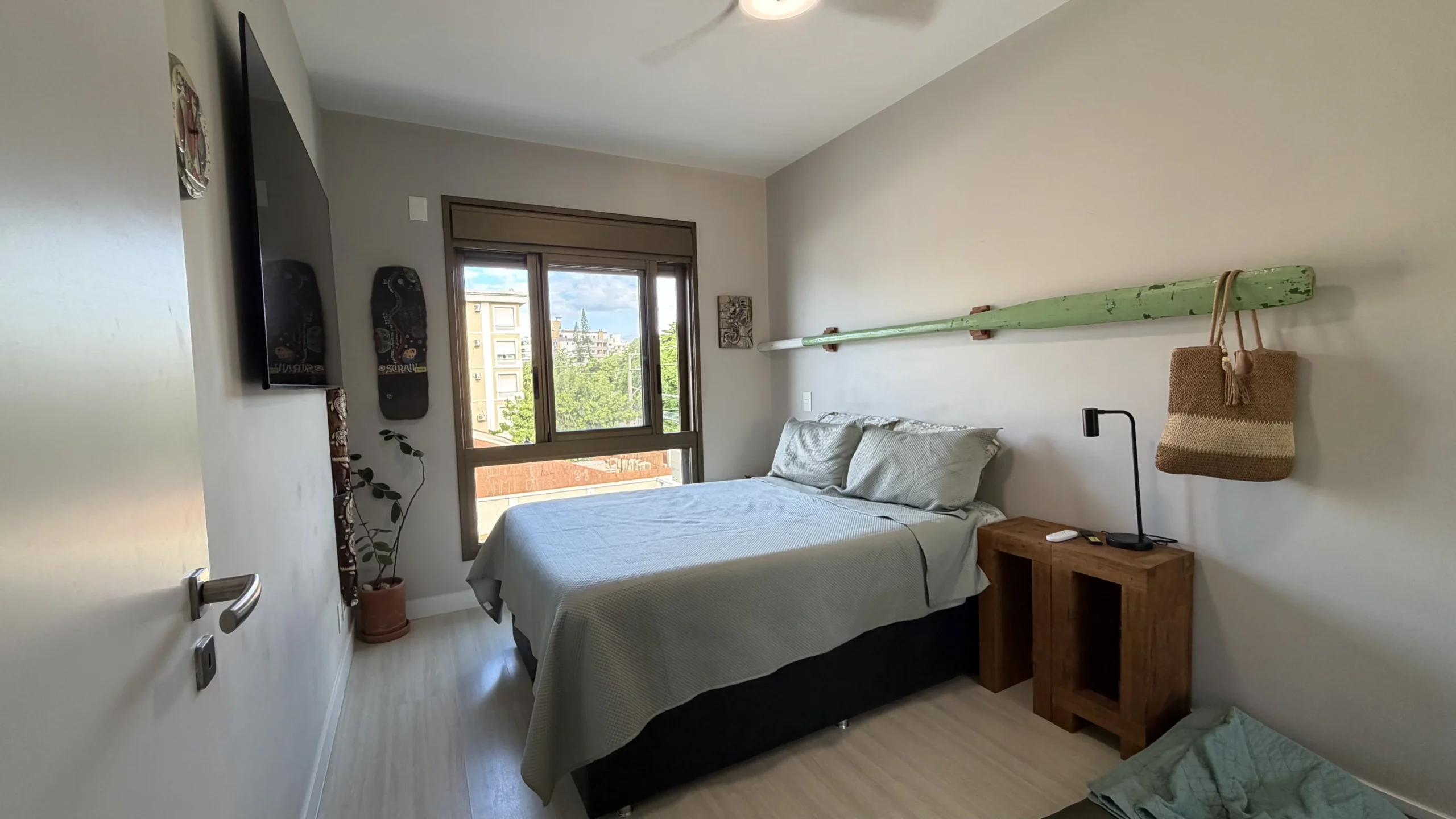 Belvedere Beach Garden: Refined Coastal Sanctuary with Panoramic Vistas in Ingleses Norte