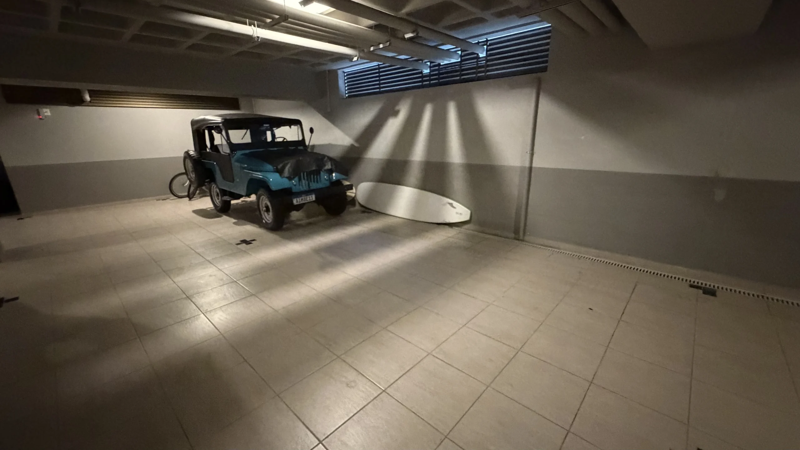 Belvedere Beach Garden: Refined Coastal Sanctuary with Panoramic Vistas in Ingleses Norte