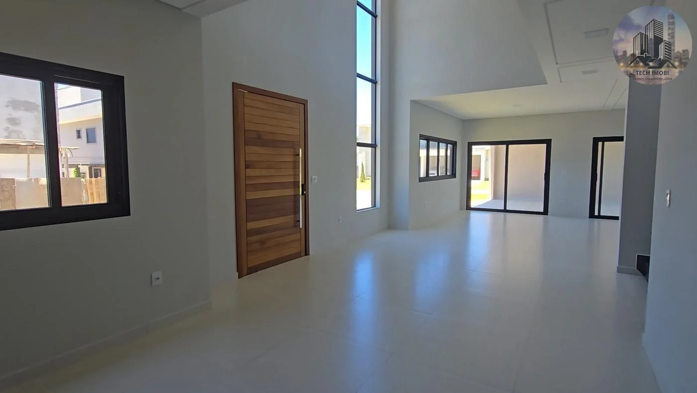 Refined Family Residence with Double-Height Architecture at Ilha do Arvoredo in Rio Vermelho