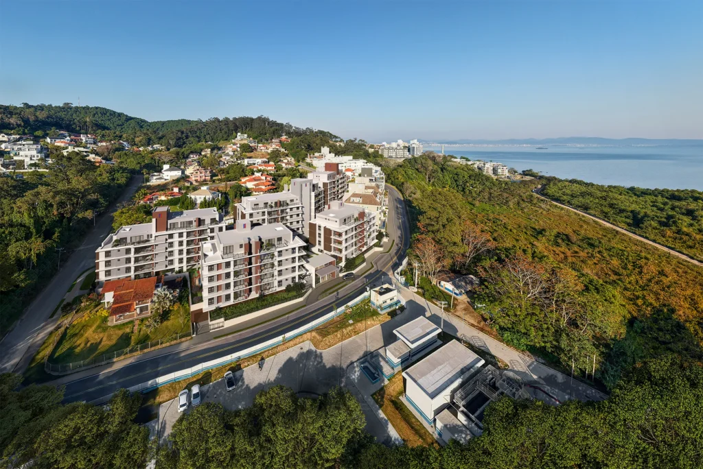 Villa Maggiore: Refined Apartment with Panoramic Vistas in João Paulo