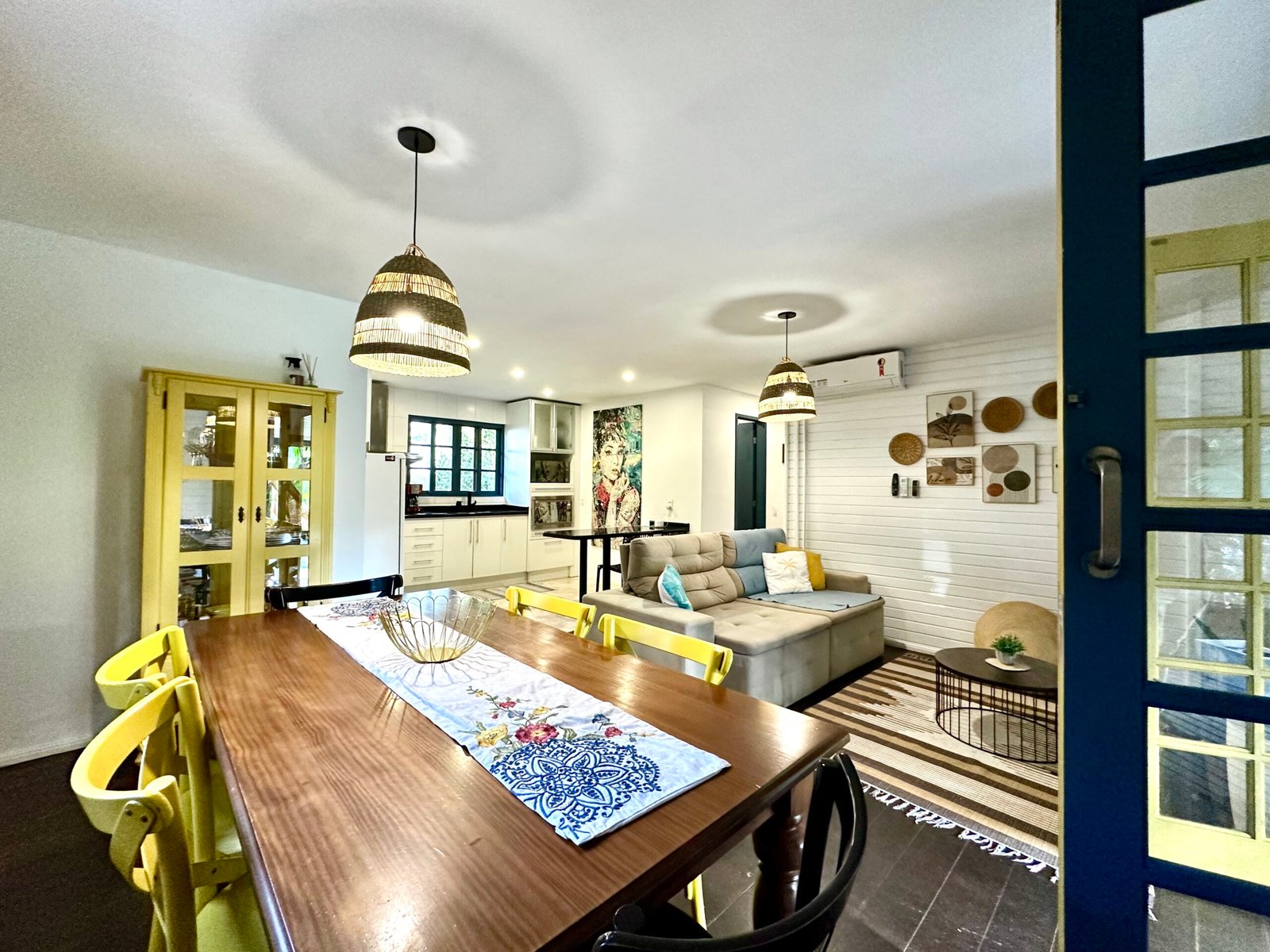 Luxury Eco Estate with 4 Furnished Homes on 6,400m² in Florianópolis – Income & Lifestyle Opportunity