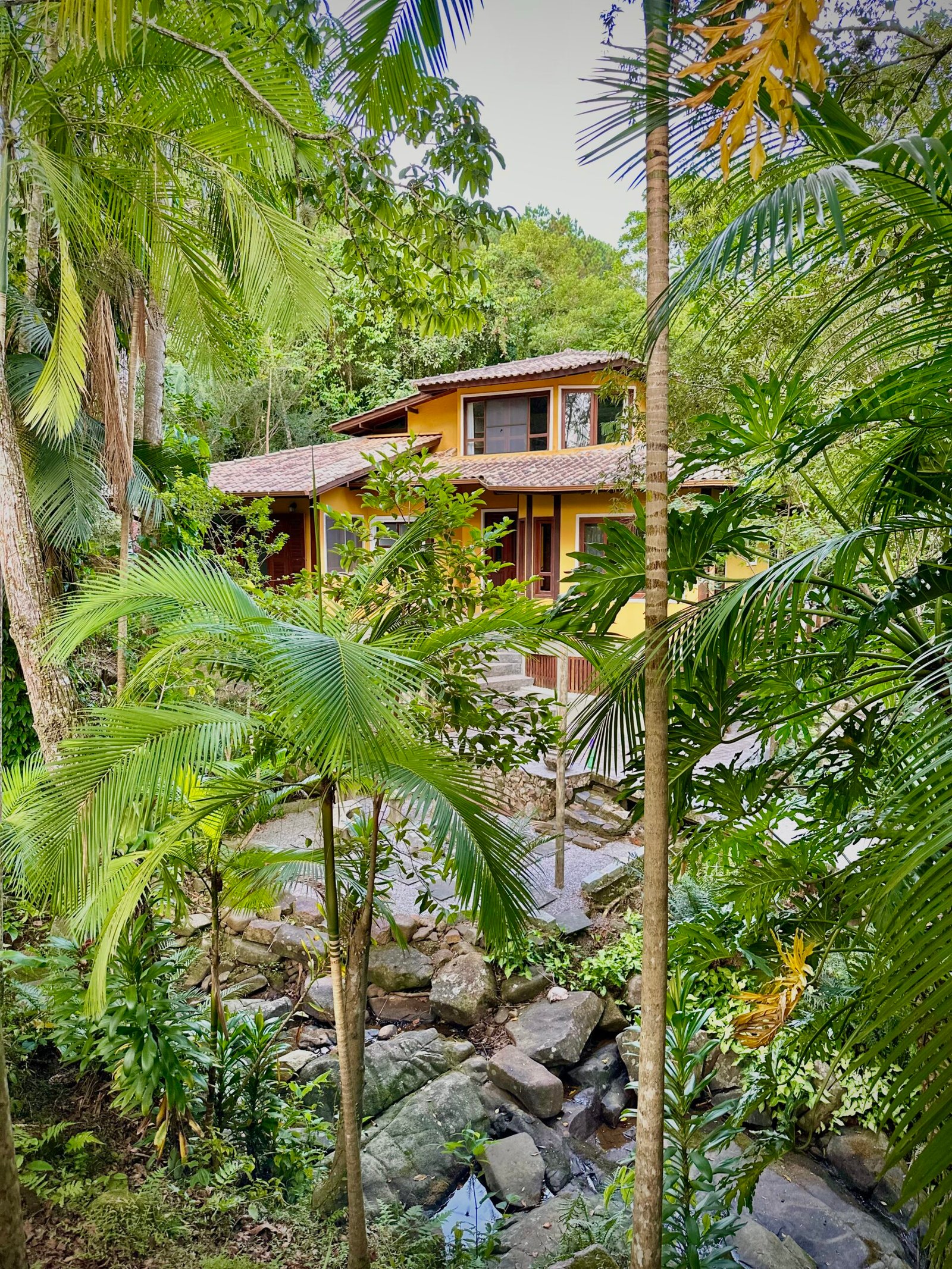 Luxury Eco Estate with 4 Furnished Homes on 6,400m² in Florianópolis – Income & Lifestyle Opportunity
